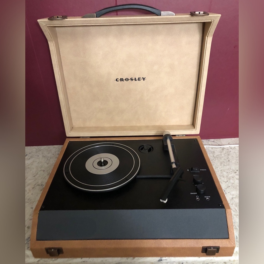 Momento Desert CR8018A-DD Vinyl Turntable